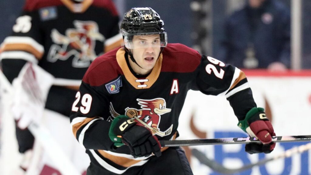Agozzino announces retirement