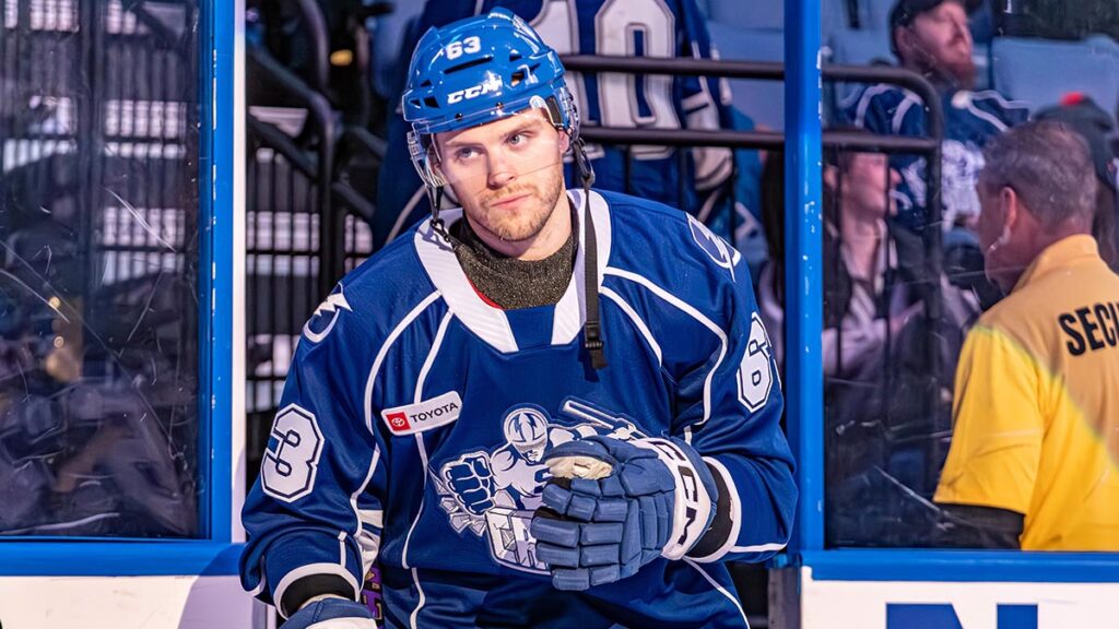 Peca joins Amerks on two-year deal