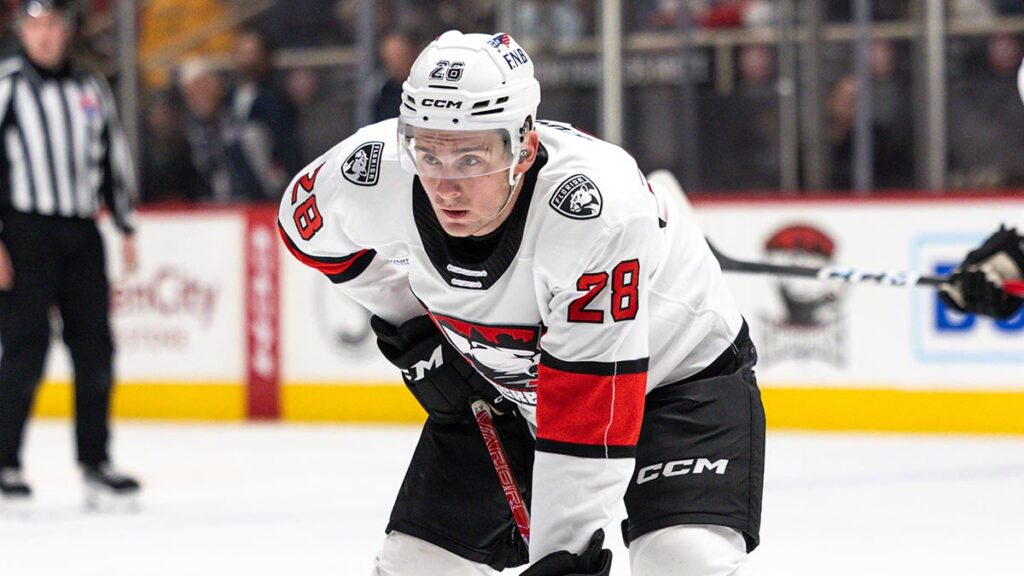 Flyers sign forward Foote